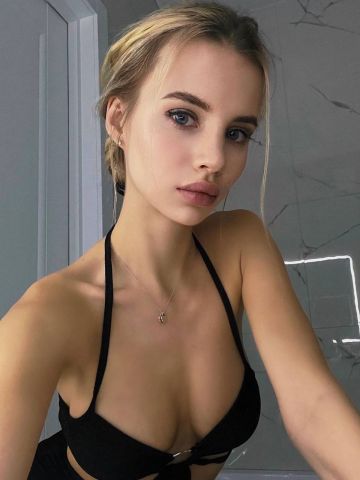 Проститутка Марселина